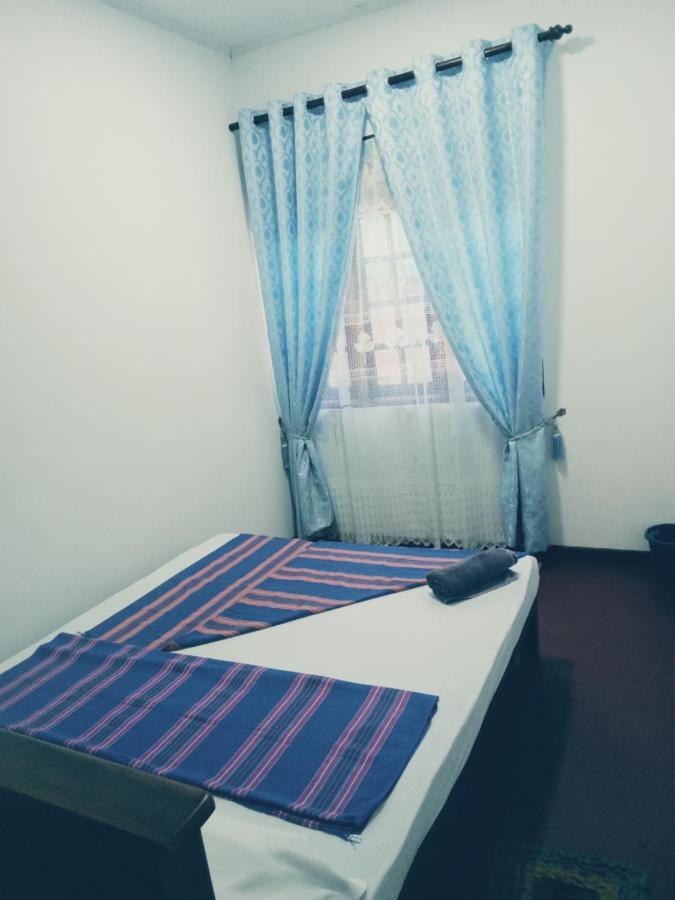 Kasun Hotel Koslanda Ngoại thất bức ảnh