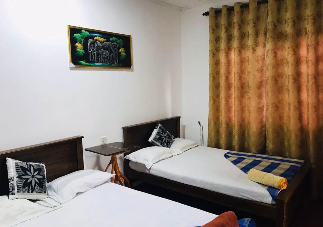 Kasun Hotel Koslanda Ngoại thất bức ảnh