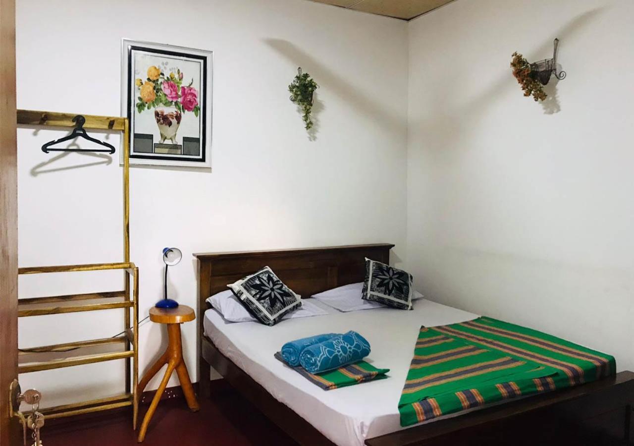 Kasun Hotel Koslanda Ngoại thất bức ảnh