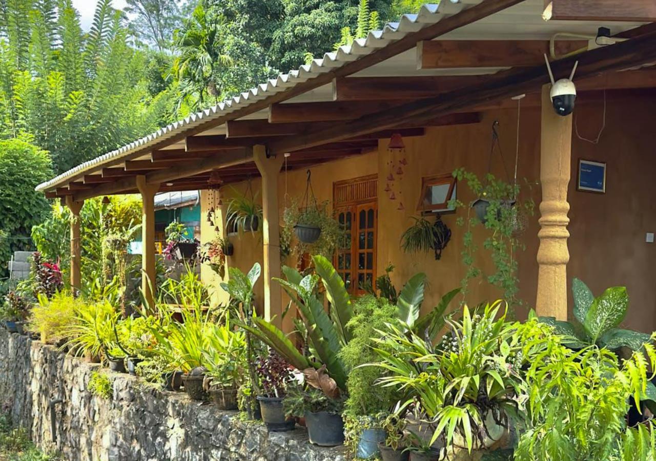 Kasun Hotel Koslanda Ngoại thất bức ảnh